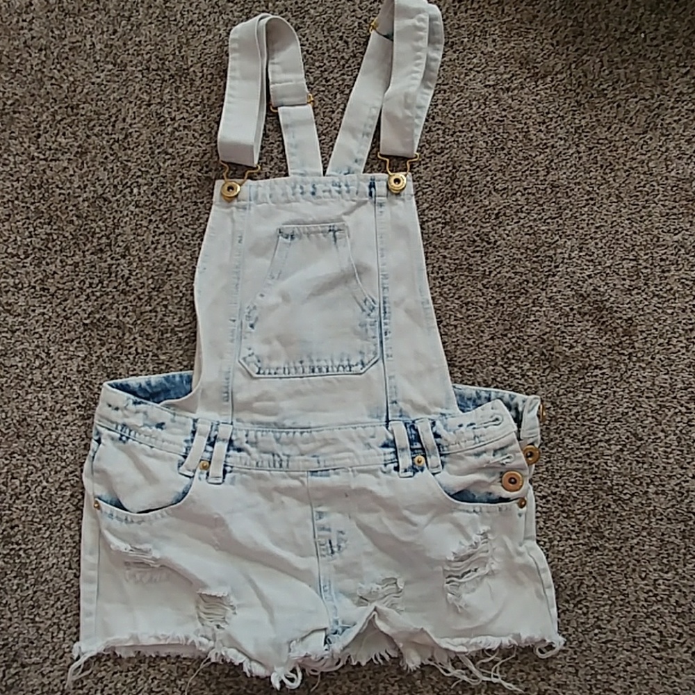 Acid wash style overall shorts